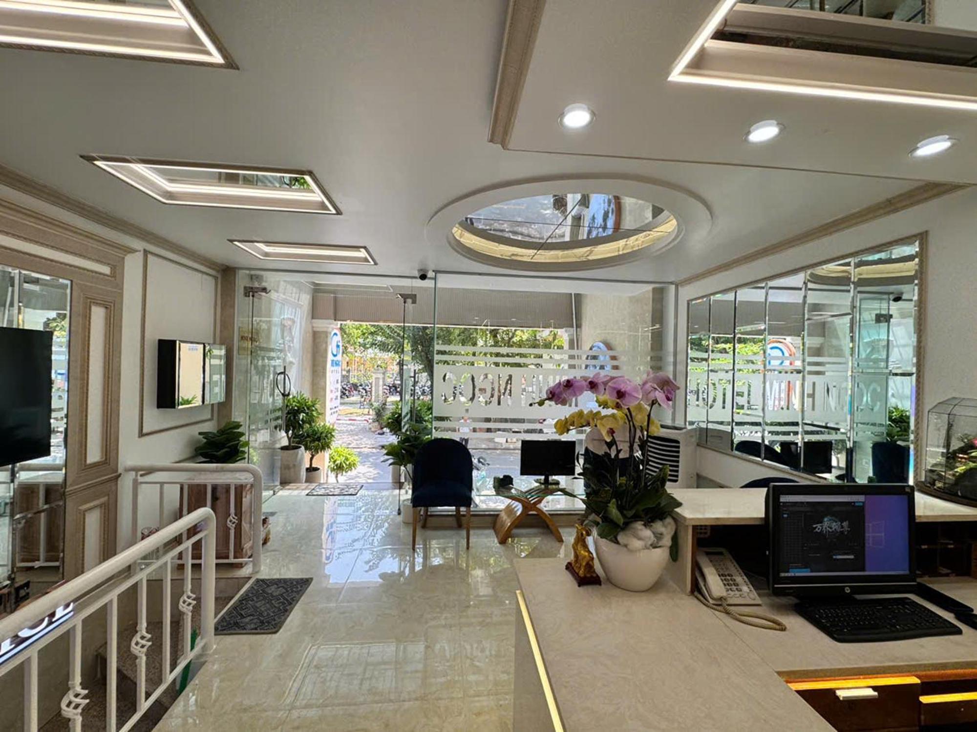 Minh Ngoc Hotel Ho Chi Minh City Exterior photo